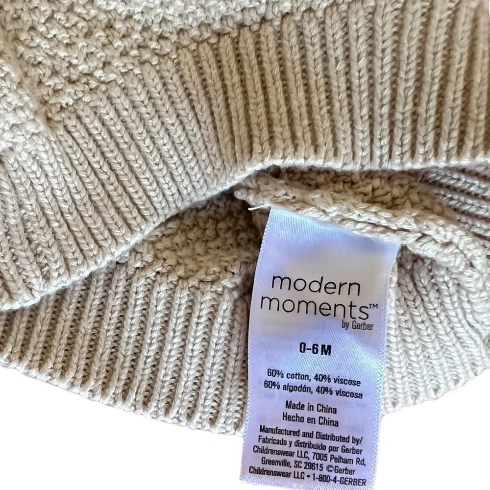 0-6 months hat Gerber knit baby hat in natural tone w/little teddy bear ears